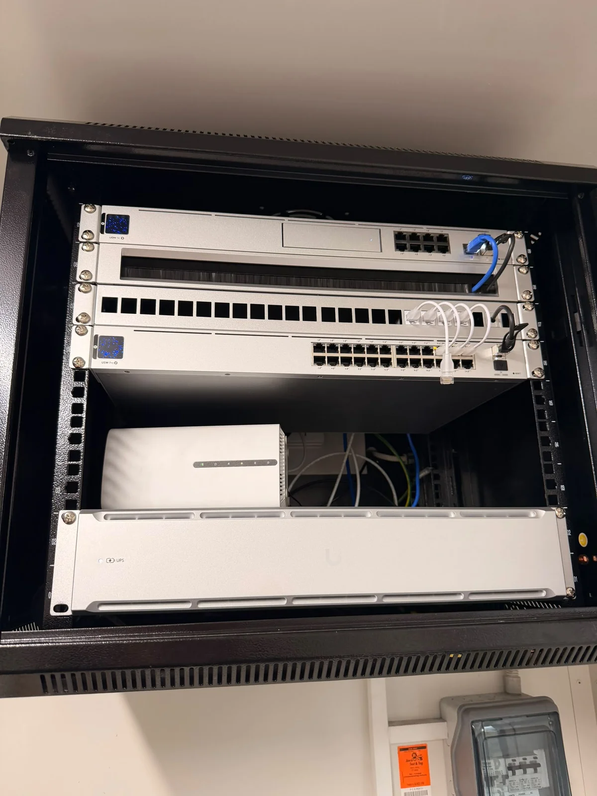 Completed UniFi network rack at the Rockingham mobile office